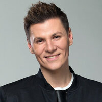 Максим Привалов