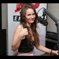 Женя Романова