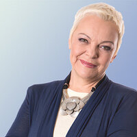 Елена Новоселова