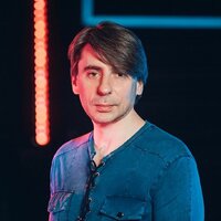 Роман Емельянов