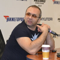 Андрей Хрусталев